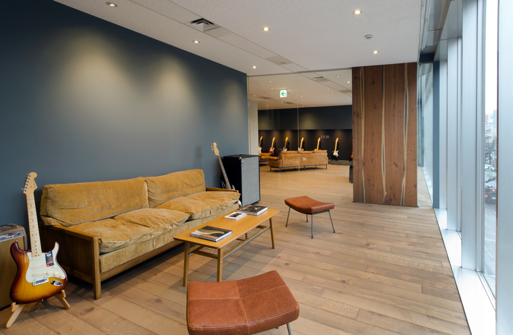 Fender - Office Interior 3