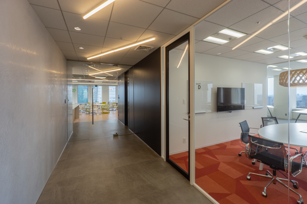Howtelevision - Office Interior 2